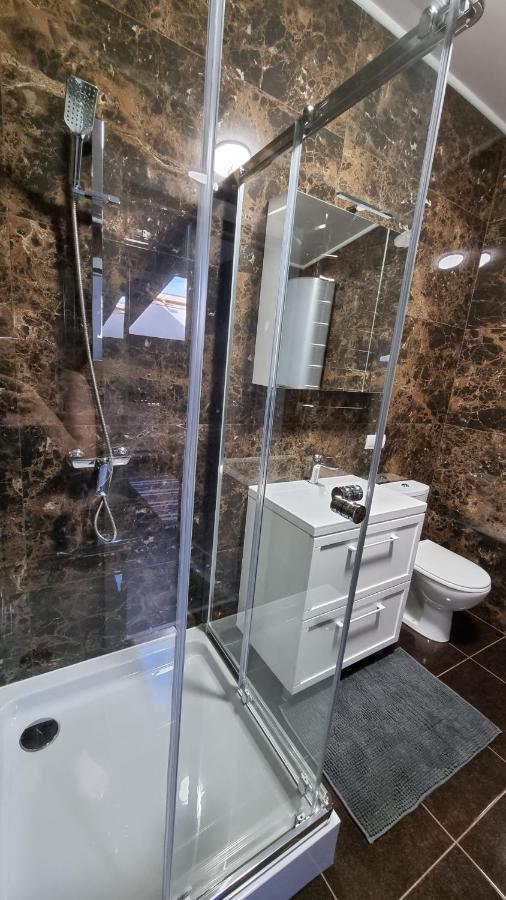 Mansarda Apartman Kamjanyi Potoki Kültér fotó